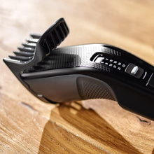 Philips Series 3000 Corded Hair Clipper with Stainless Steel Blades - 6