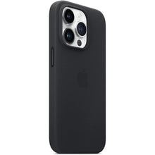 Apple iPhone 14 Pro Leather Case with MagSafe - Midnight - MPPG3ZM/A - 5