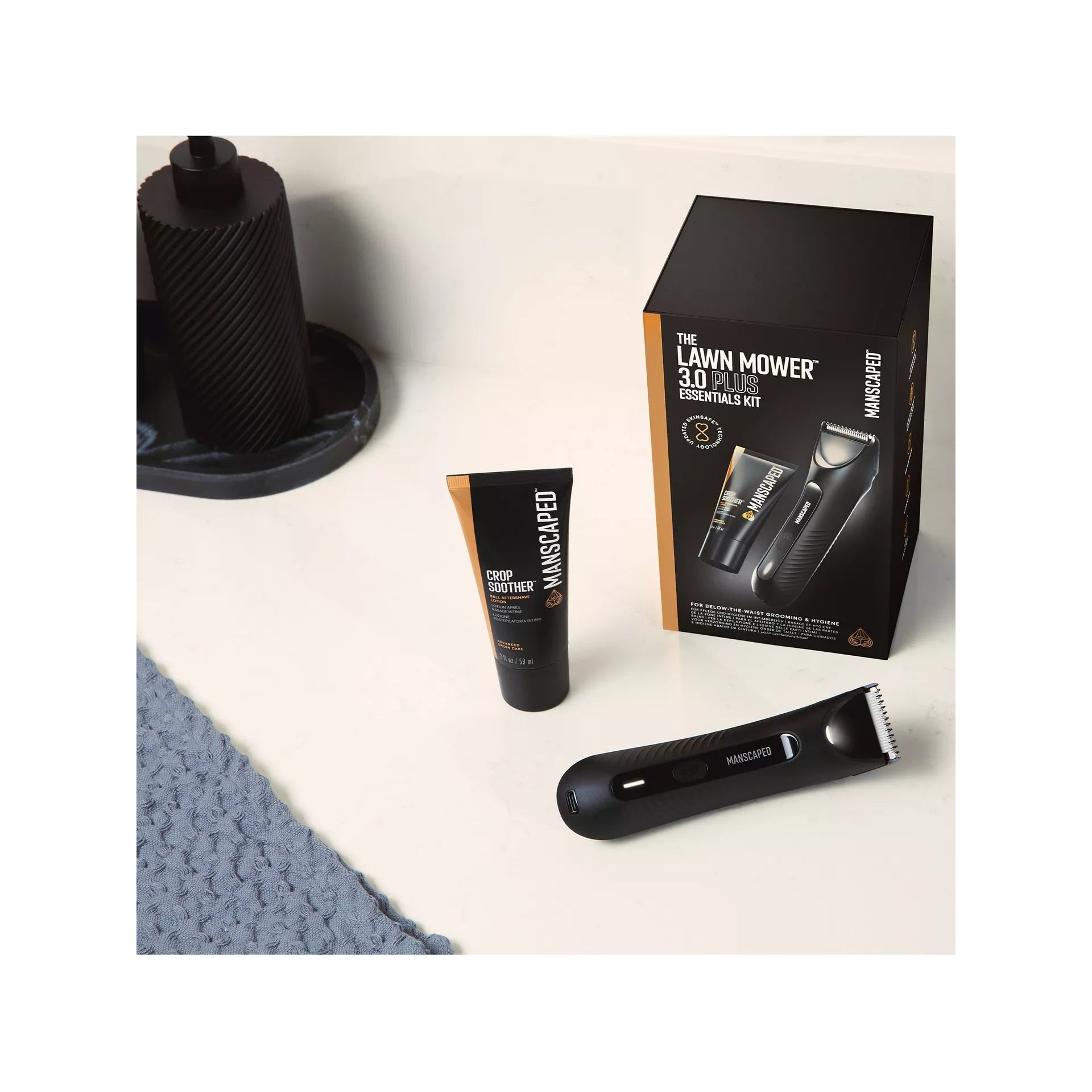 MANSCAPED Lawn Mower 3.0 Plus Essentials Shaving Kit - Black - 6