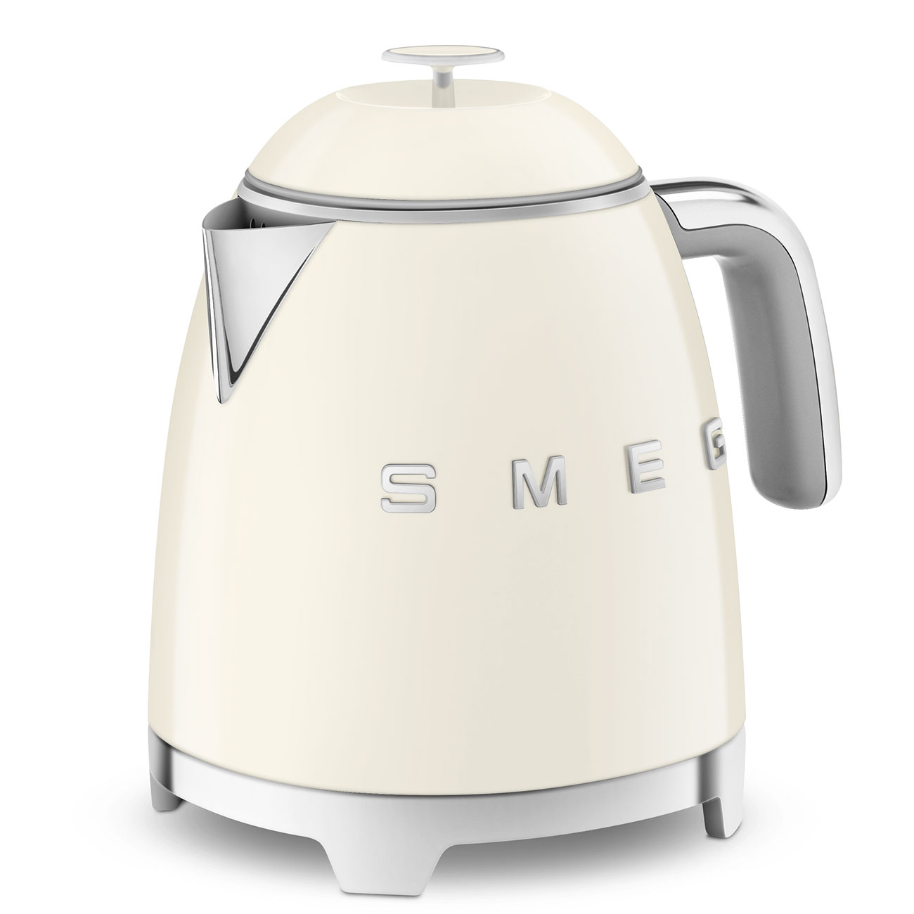 Smeg Cream Mini Cordless Kettle - KLF05CRUK - 3