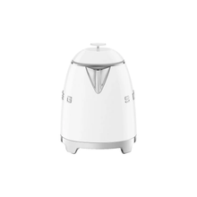 Smeg KLF05WHUK 50’s Style Retro Mini Kettle – White - 7