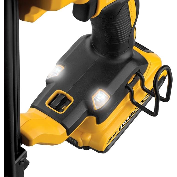 DeWalt DCN680D2 Nailer - 5