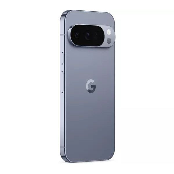 6526b682e719a624d41b5e41_m10289332-silver-grey-007_1769864733700.jpg