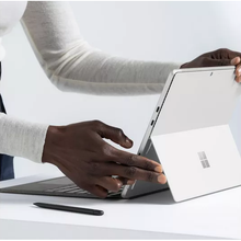 6526b682e719a624d41b5e41_microsoft-surface-pro-01_1748526024109.png