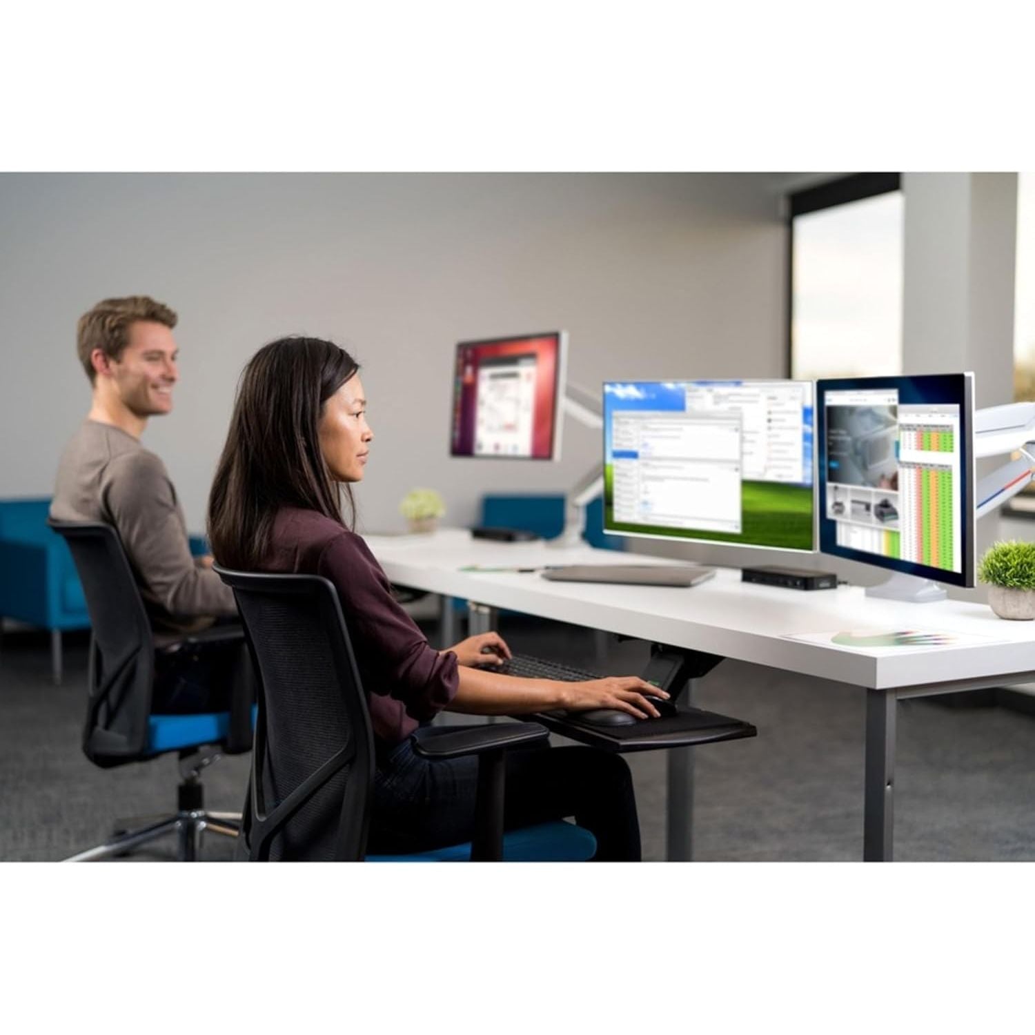 Buy Kensington,Kensington K52802WW ErgoSoft Wrist Rest Support – Ergonomic Support for Standard Mouse, Grey, Durable & Easy-to-Clean, Compatible with MacBook, iMac, Desktop, Trackballs - Gadcet UK | UK | London | Scotland | Wales| Near Me | Cheap | Pay In 3 | Keyboard & Mouse