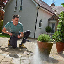 Bosch UniversalAquatak 125 High Pressure Washer – 1500W, 125 Bar, 360 l/h Flow Rate
