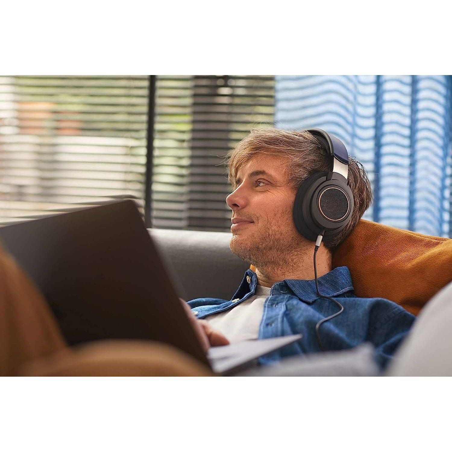 Buy Philips,Philips SHP9600/00 Over Ear Headphones/Wired Headphones Noise Isolation - Black - Gadcet.com | UK | London | Scotland | Wales| Ireland | Near Me | Cheap | Pay In 3 | Headphones