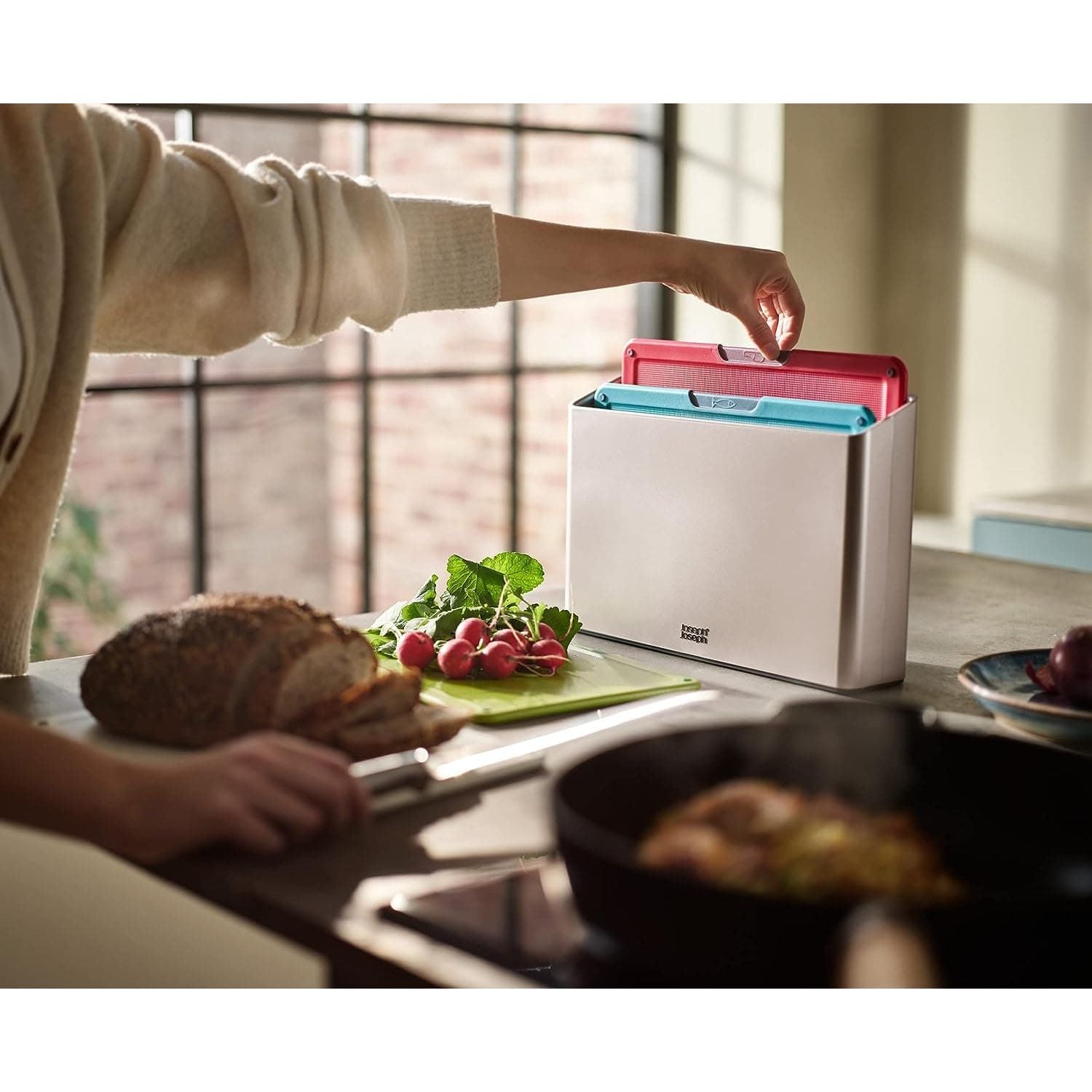 Buy Joseph Joseph,Joseph Joseph Folio Icon - 4-piece food specific, non-slip colour-coded Chopping Board Set with Storage Case, Regular- Multicolor - Gadcet UK | UK | London | Scotland | Wales| Near Me | Cheap | Pay In 3 | Chopping Boards