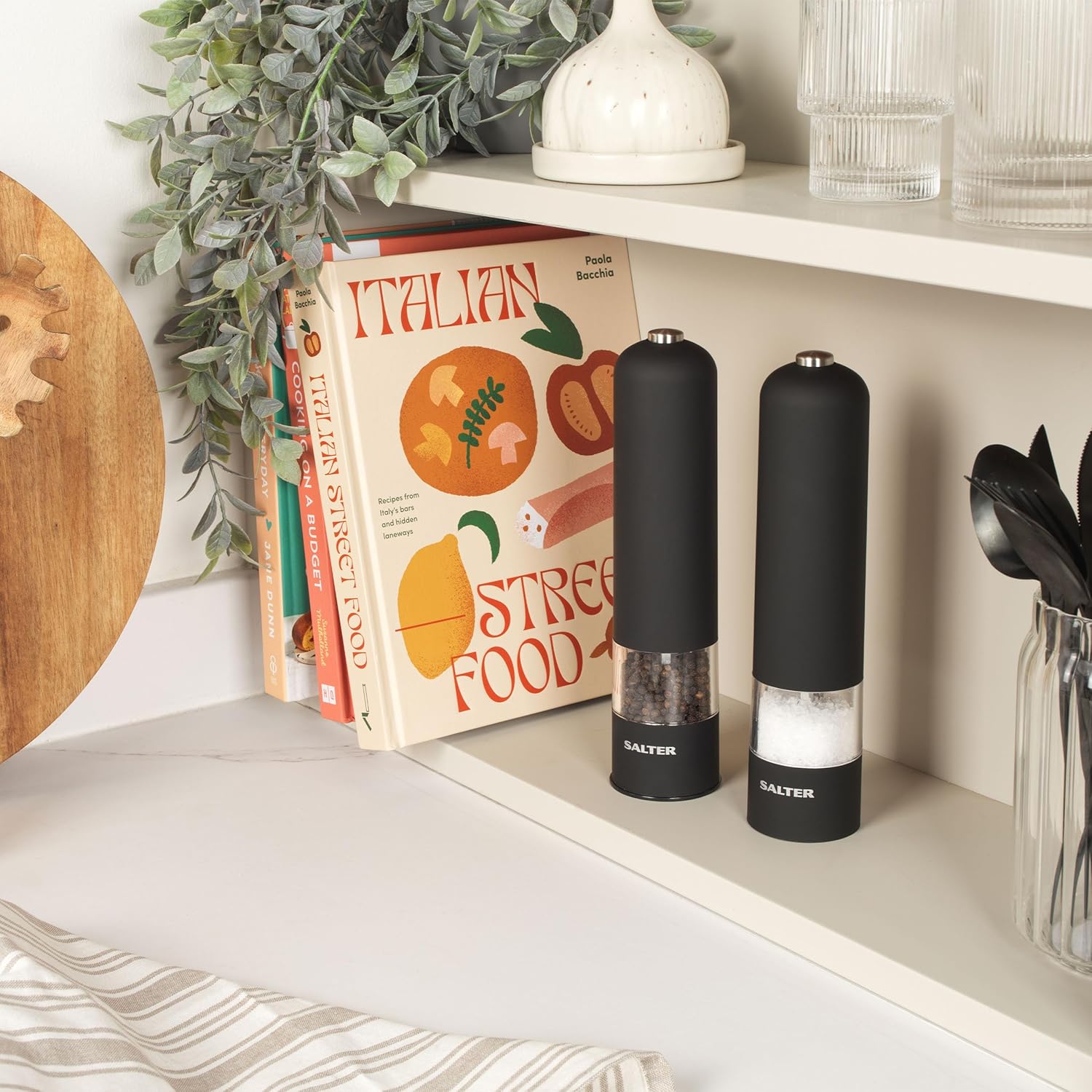 Buy Salter,Salter 7524 BKXR Electric Salt & Pepper Grinder Set – Battery Powered, One-Touch Operation, Ceramic Mechanism, Soft Touch Finish, BPA-Free - Gadcet UK | UK | London | Scotland | Wales| Near Me | Cheap | Pay In 3 | Kitchen & Home Appliances