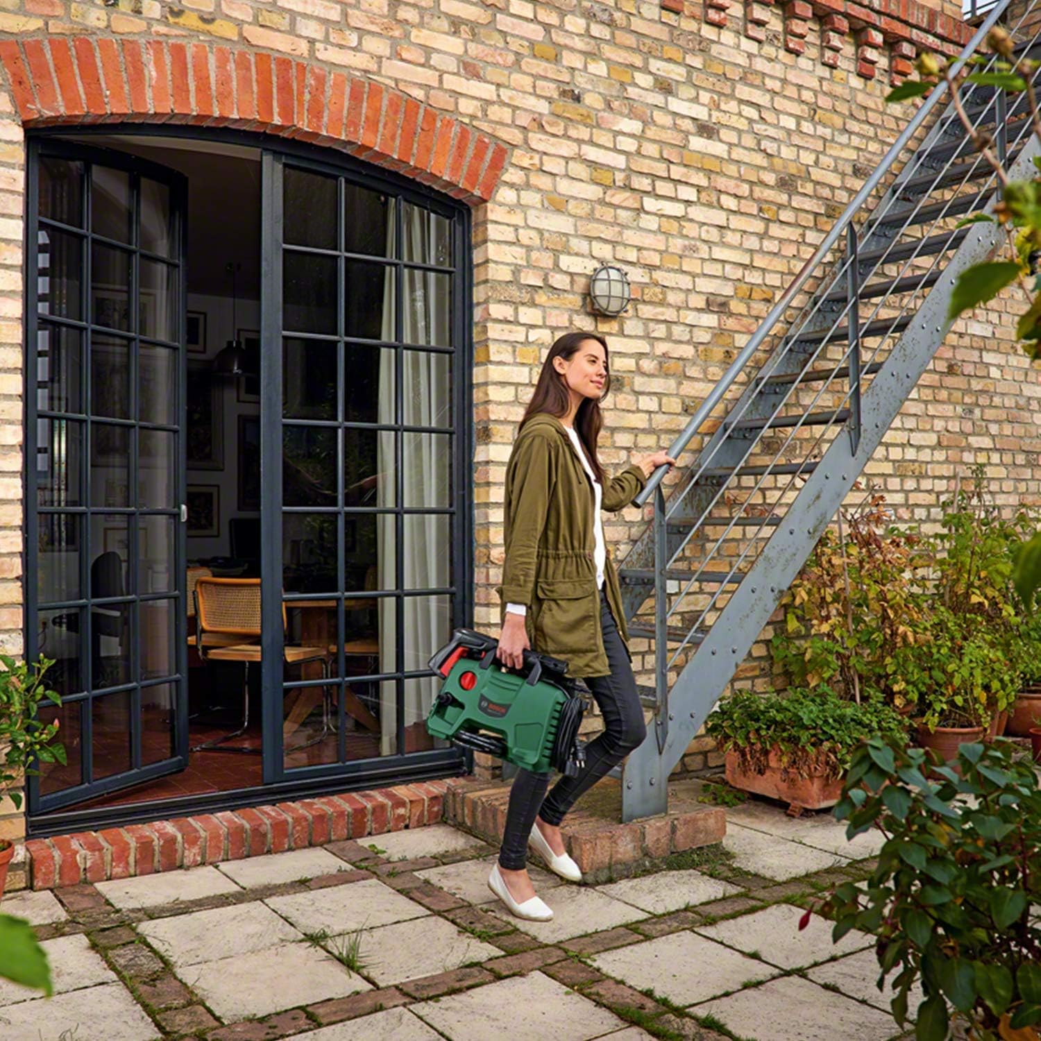 Buy Bosch,Bosch EasyAquatak 120 High Pressure Washer, 1500W, Home and Car Kit, 350L/h Flow Rate, Green (In Cardboard Box) - Gadcet UK | UK | London | Scotland | Wales| Near Me | Cheap | Pay In 3 | Pressure Washers