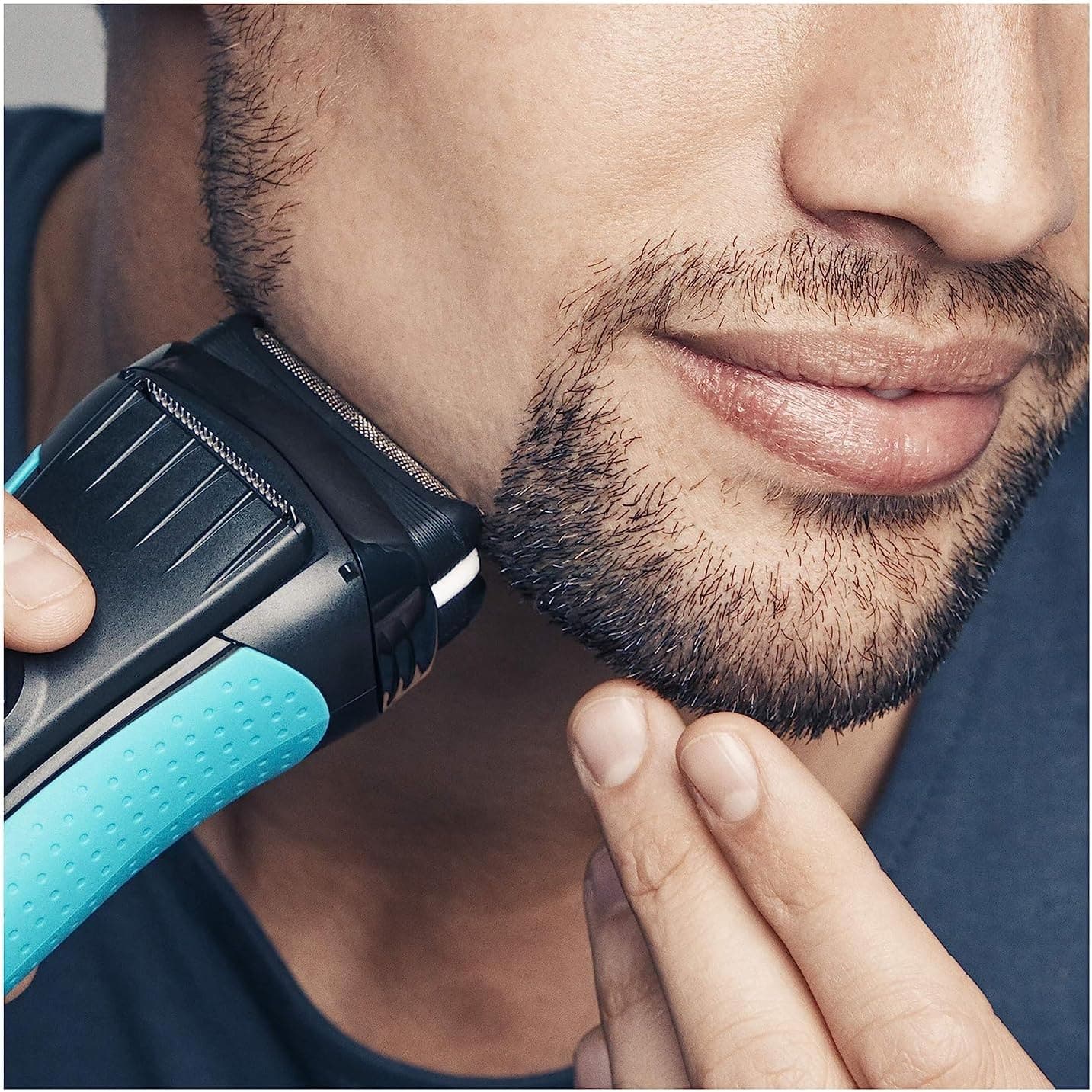 Buy Braun,Braun Series 3 Old Generation Electric Shaver Replacement Head - 31S - Compatible with Electric Razors Contour, Flex XP, and Flex Integral, 390cc, 370, 5895, 5875 - Gadcet | UK | London | Scotland | Wales| Near Me | Cheap | Pay In 3 | Razors & Razor Blades