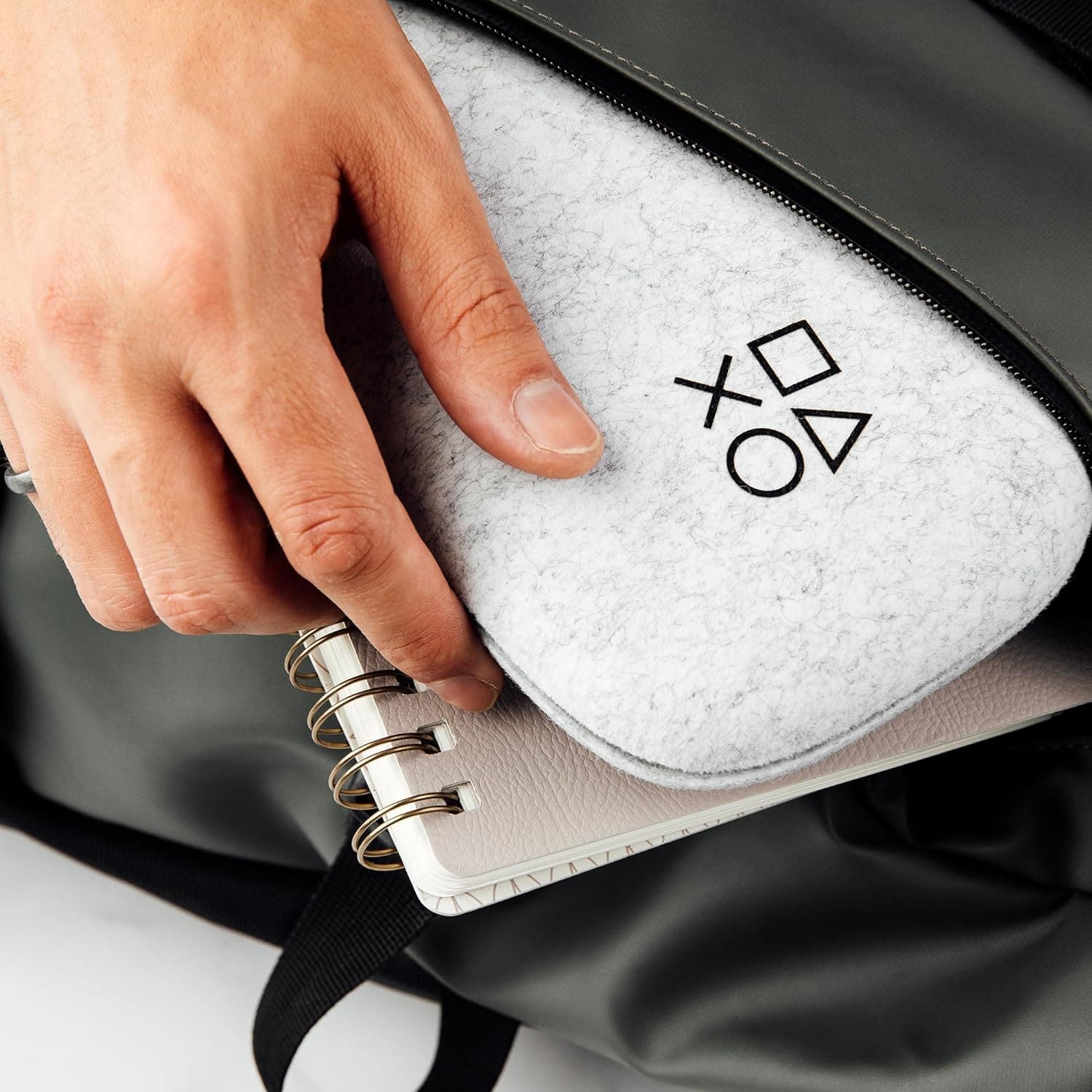 Buy BACKBONE,BACKBONE One Carrying Case - White - Gadcet UK | UK | London | Scotland | Wales| Near Me | Cheap | Pay In 3 | Video Game Console Accessories