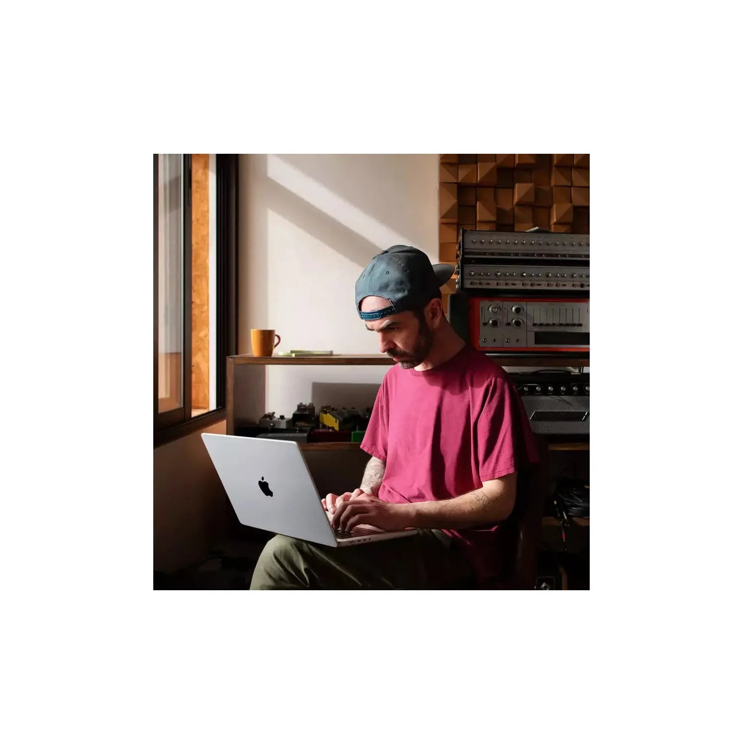 Apple,Apple MacBook Pro 2023 14" M2 Pro CPU 16GB RAM 512GB Storage - Space Grey - Gadcet.com
