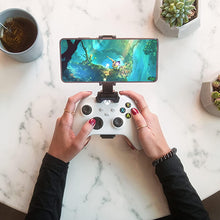 Buy Microsoft,Microsoft Xbox Wireless Controller – Robot White - Gadcet.com | UK | London | Scotland | Wales| Ireland | Near Me | Cheap | Pay In 3 | Game Controllers