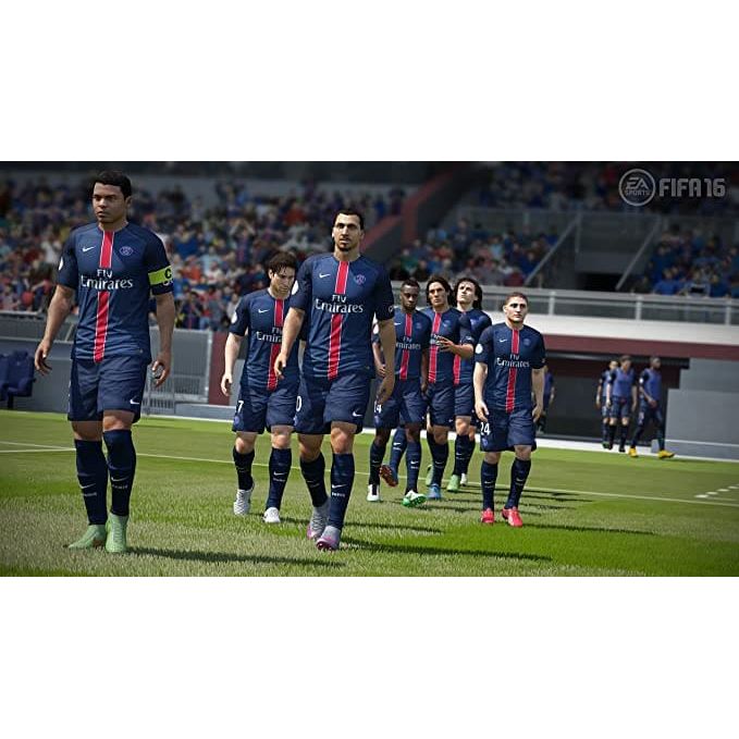 FIFA 16 - Ultimate Team Xbox One Game