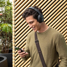 Buy Bose,BOSE QuietComfort QC35 II Wireless Bluetooth Noise-Cancelling Headphones - Black - Gadcet.com | UK | London | Scotland | Wales| Ireland | Near Me | Cheap | Pay In 3 | Headphones