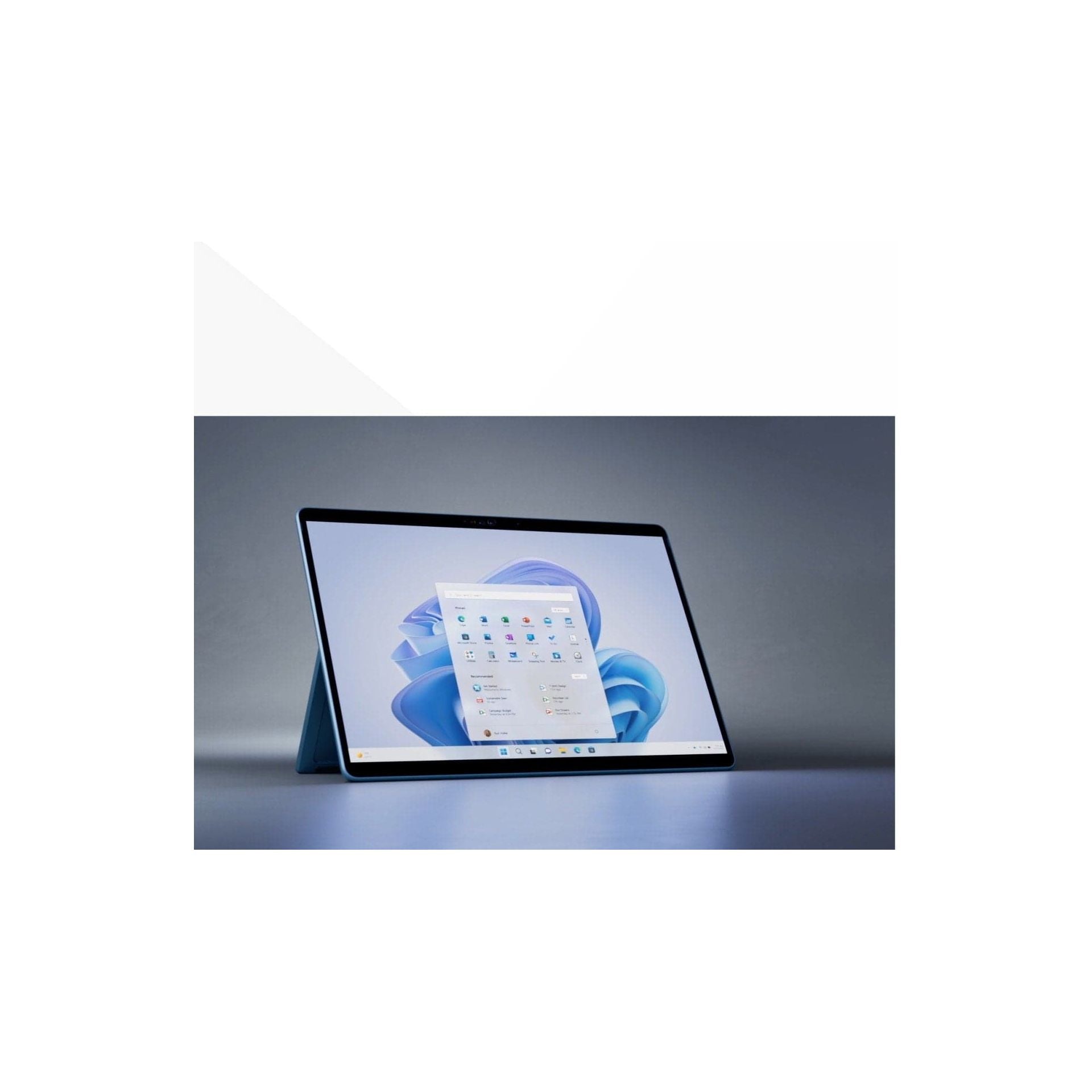 Surface Pro 9 Intel® Core™ i7 - 12th Gen, 32GB RAM, 1TB SSD, Intel Iris Xe Graphics - Platinum