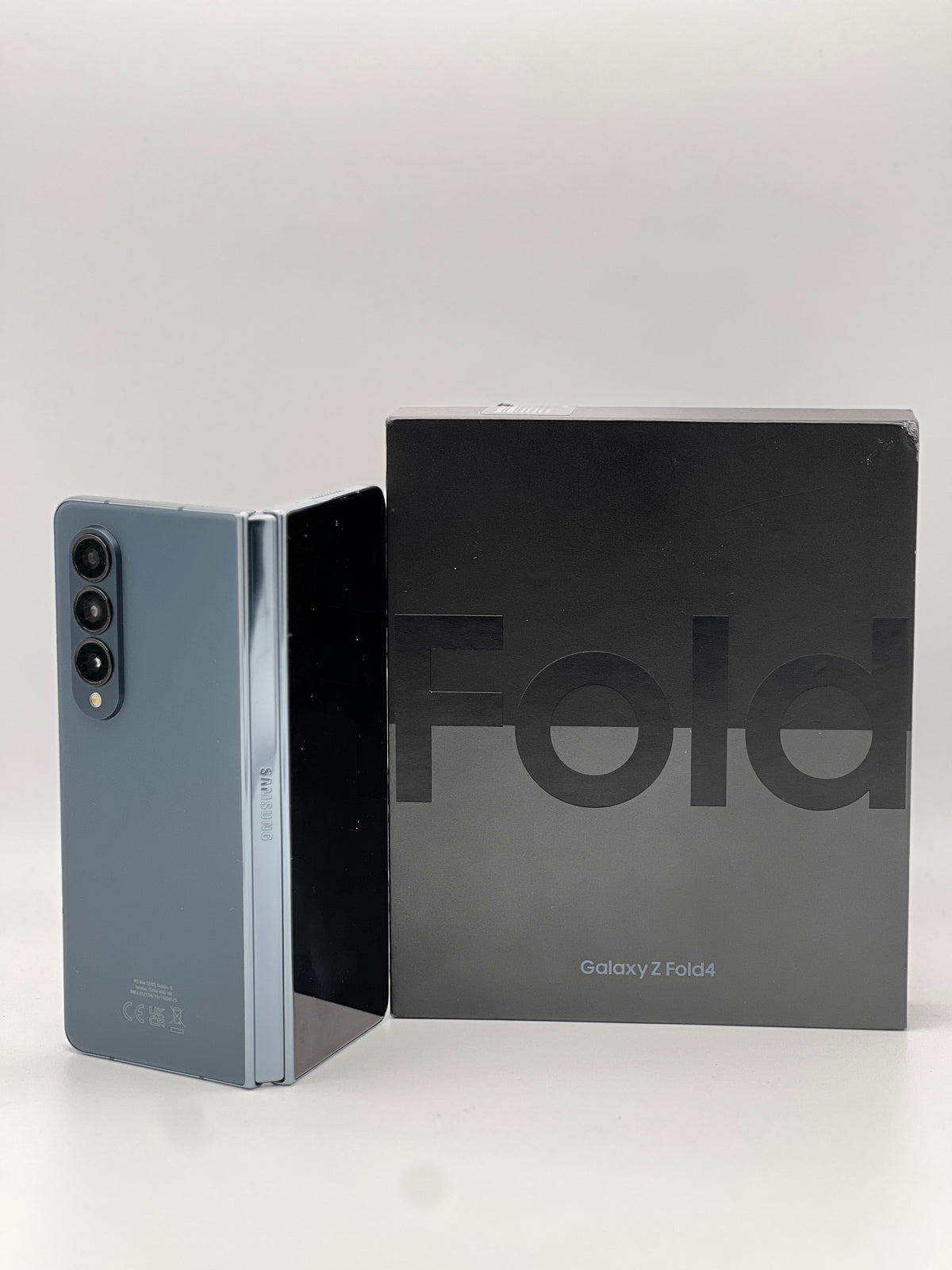 Unlock the Future with the Samsung Galaxy Z Fold4 5G: Your Ultimate Guide