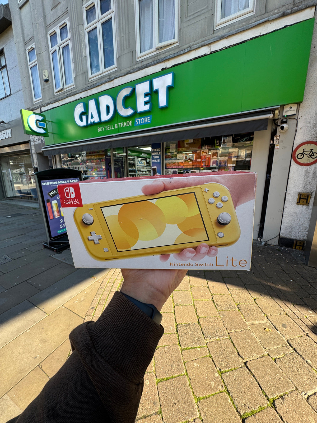 Why the Nintendo Switch Lite Console - Yellow is the Perfect Gaming Companion for Gamers on the Go