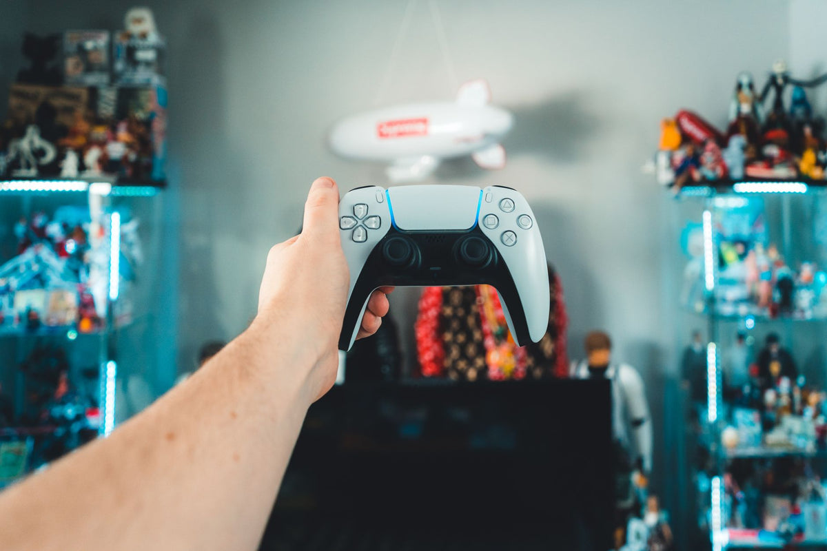 Sony DualSense PS5 Controller Guide: Features & Colours