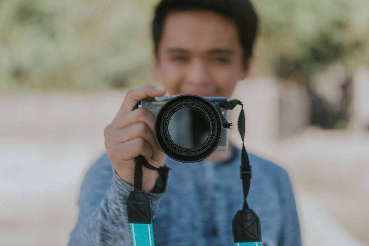 Refurbished vs New Mirrorless Cameras: Value Guide 2026