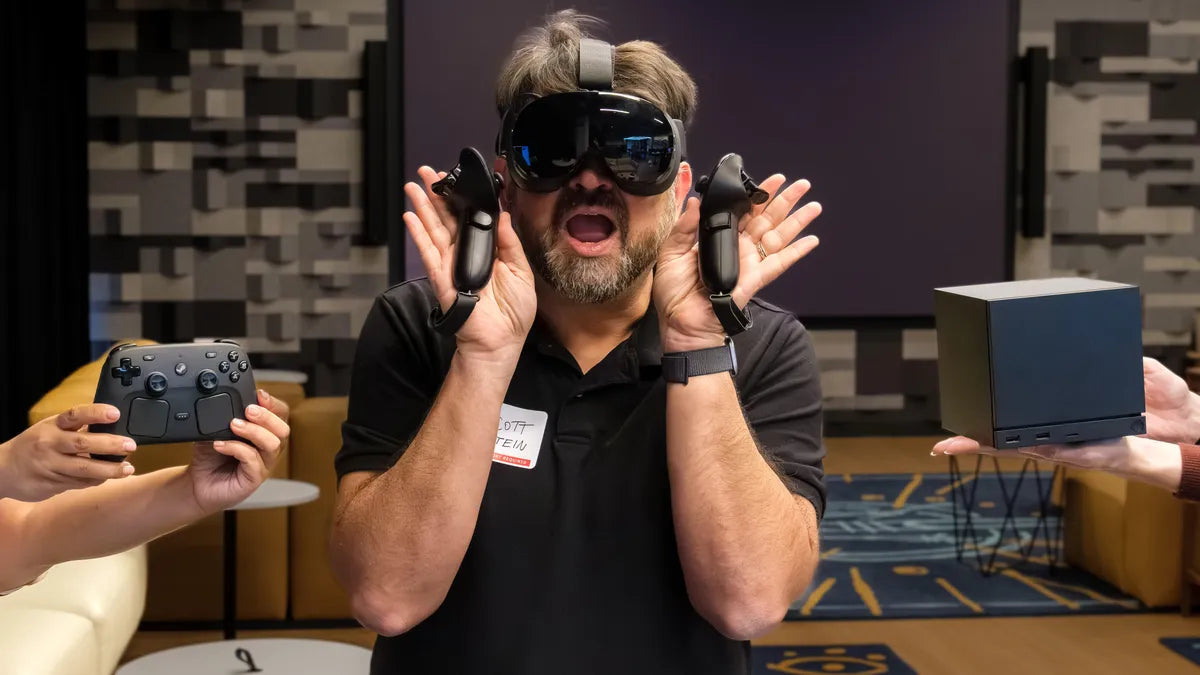 I Tried Valve’s Steam Frame, Machine and Controller: SteamOS Is Coming for Your Face and TV