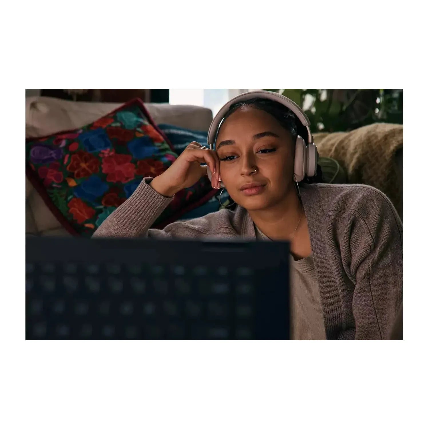 Buy HP,HP ENVY x360 15-fh0001na Convertible Laptop, AMD Ryzen 5 Processor, 8GB RAM, 512GB SSD, 15.6" Full HD Touchscreen, Black - Gadcet UK | UK | London | Scotland | Wales| Near Me | Cheap | Pay In 3 | Laptops