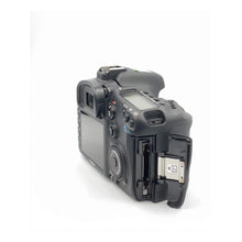 Buy Canon,Canon EOS 7D Digital SLR Camera (Body Only) - Gadcet UK | UK | London | Scotland | Wales| Near Me | Cheap | Pay In 3 | Digital Cameras