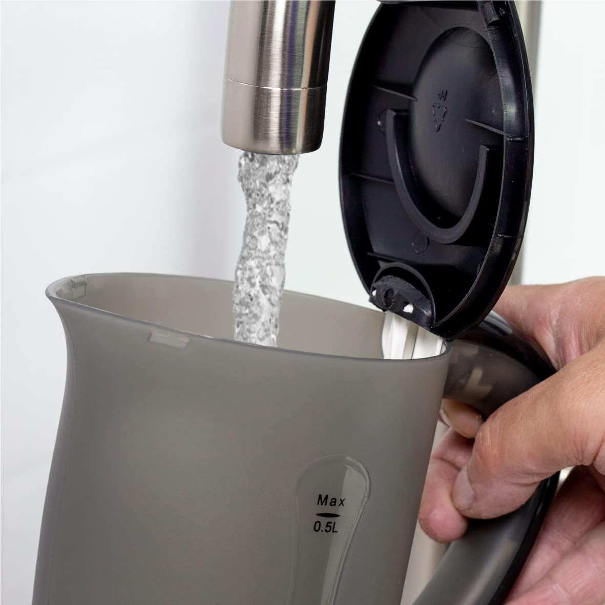 Buy Quest,Quest Black Travel Kettle with 2 Cups – Portable, Lightweight, Dual Voltage - Gadcet UK | UK | London | Scotland | Wales| Near Me | Cheap | Pay In 3 | Electric Kettles