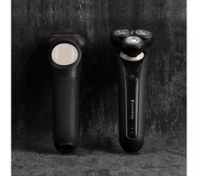 REMINGTON XR1750 Limitless X5 Wet & Dry Rotary Shaver - Black & Bronze - 3