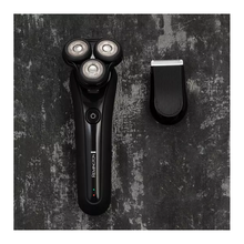 REMINGTON XR1750 Limitless X5 Wet & Dry Rotary Shaver - Black & Bronze - 7
