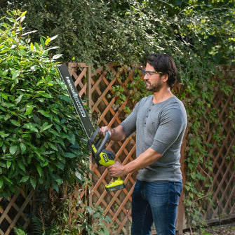 Ryobi ONE+ 18V 500mm RY18HT50A-120 Cordless Hedge Trimmer - 2