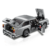 LEGO [10262] James Bond™ Aston Martin DB5 - 4