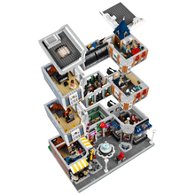LEGO Creator 10255 Expert Assembly Square Set for Adults - 4