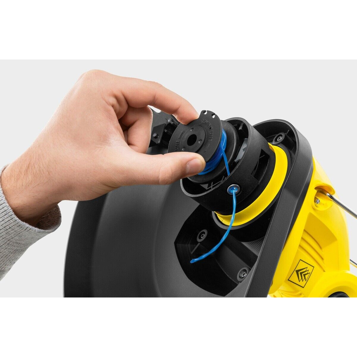 Karcher LTR 18-30 Cordless Grass Trimmer - Battery Included - 3
