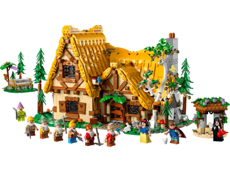 LEGO 43242 Snow White and the Seven Dwarfs' Cottage - 1