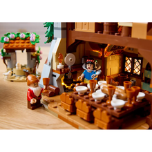 LEGO 43242 Snow White and the Seven Dwarfs' Cottage - 10