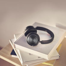 Bang & Olufsen Beoplay HX - Premium Wireless Bluetooth Over-Ear Active Noise Cancelling Headphones, 6 Microphones, Playtime Up to 40 Hours, Headset with Carrying Case - Black Anthracite  - 5
