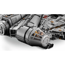 LEGO [75192] Millennium Falcon™ – Ultimate Collector’s Edition - 5