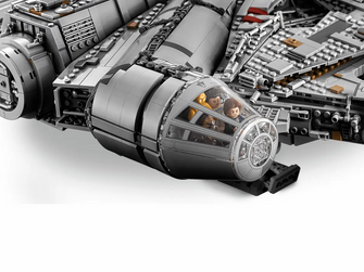 LEGO [75192] Millennium Falcon™ – Ultimate Collector’s Edition - 5