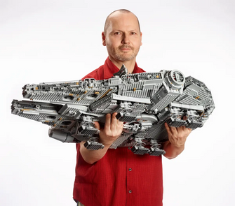 LEGO [75192] Millennium Falcon™ – Ultimate Collector’s Edition - 7
