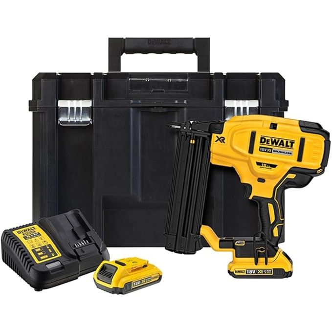DeWalt DCN680D2 Nailer - 1
