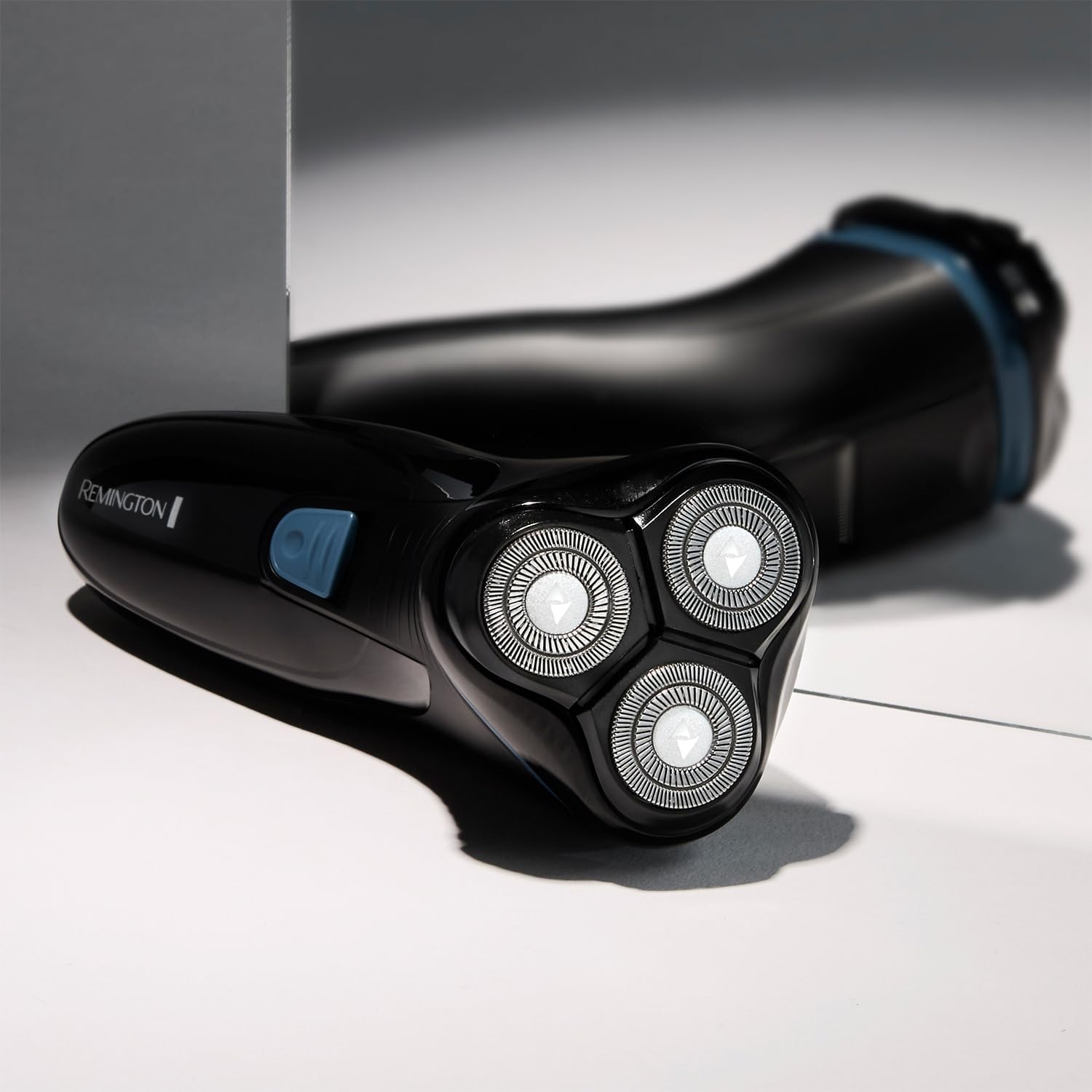 Buy Gadcet Dagenham,REMINGTON R1 Style Series Rotary Shaver - Black & Blue - Gadcet UK | UK | London | Scotland | Wales| Near Me | Cheap | Pay In 3 | Shaving & Grooming