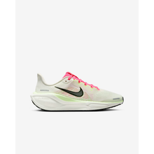 6526b682e719a624d41b5e41_air-zoom-pegasus-41-gs-2-_1764019433702.png