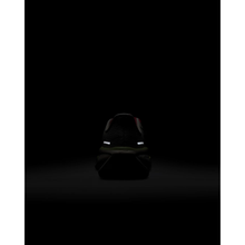 6526b682e719a624d41b5e41_air-zoom-pegasus-41-gs-9-_1764019433704.png