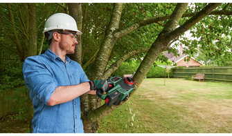 Bosch Universal Chain 18 – 18V Cordless Chainsaw