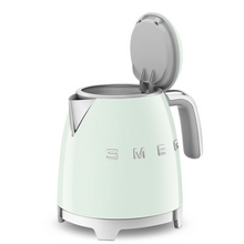 Buy Cashtro ltd,Smeg 50s Style Mini Electric Kettle – Pastel Green - Gadcet UK | UK | London | Scotland | Wales| Near Me | Cheap | Pay In 3 | Electric Kettles