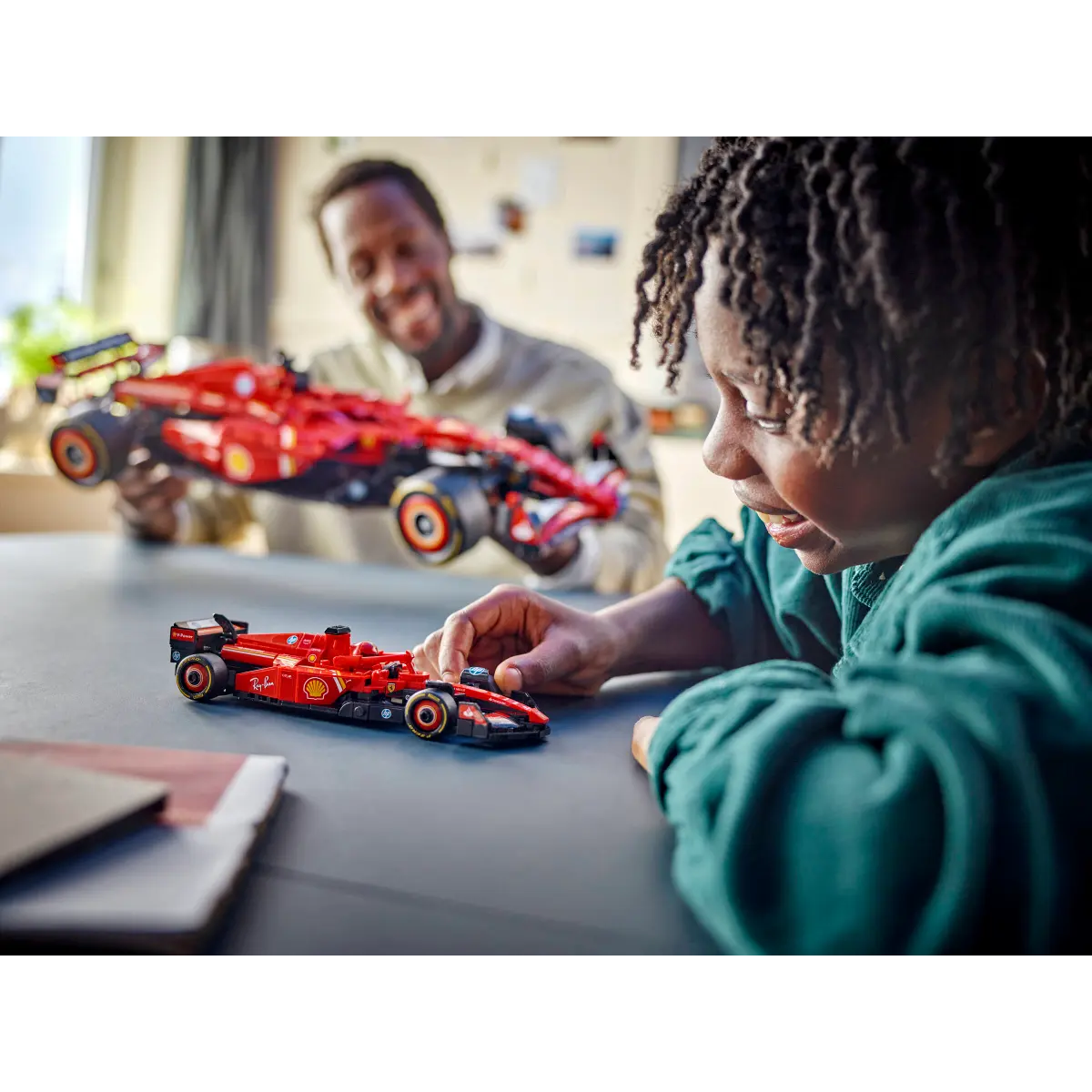 6526b682e719a624d41b5e41_lego-42207-12_1748527629086.png