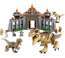6526b682e719a624d41b5e41_lego-visitor-centre-t-rex-raptor-attack-set-76961-1376065_1762951716296.png
