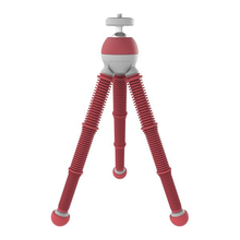 6526b682e719a624d41b5e41_podzilla-jb01758-3_1767376108790.png